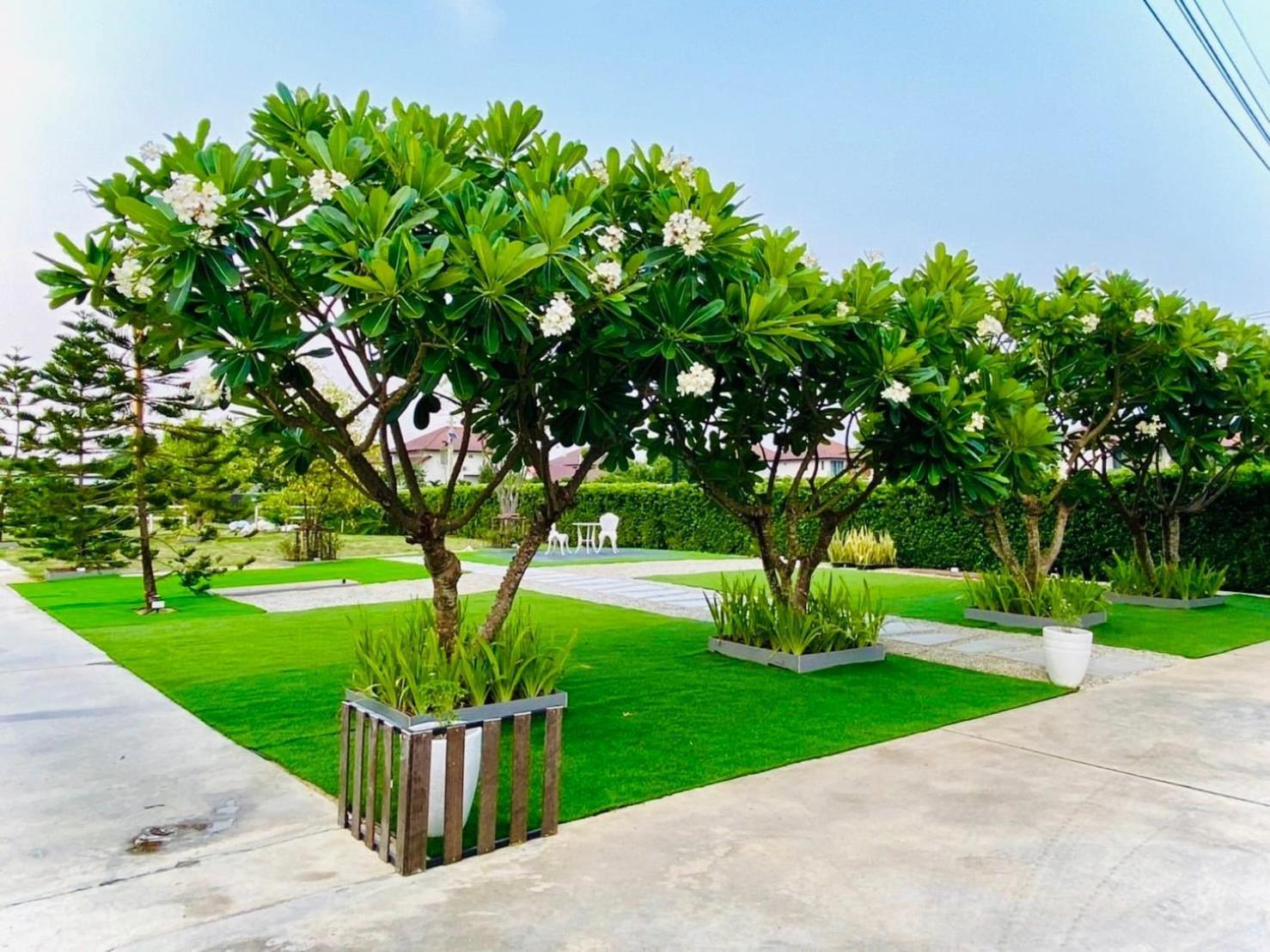 The Vet Boutique Hotel - Sha Extra Plus San Kamphaeng Exterior photo